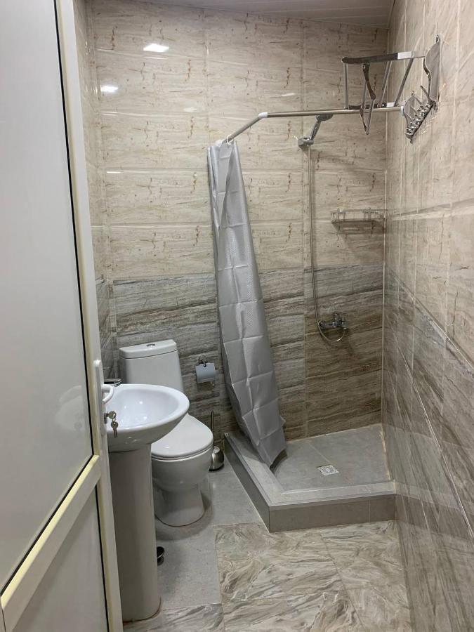 Hotel Grandis 第比利斯 外观 照片