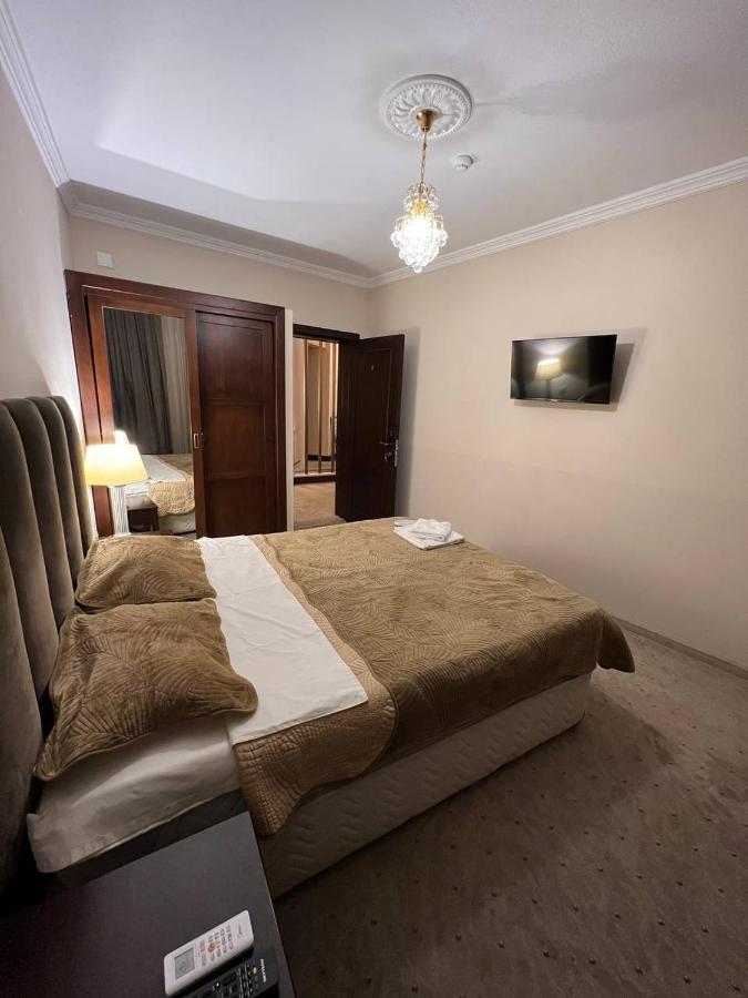Hotel Grandis 第比利斯 外观 照片