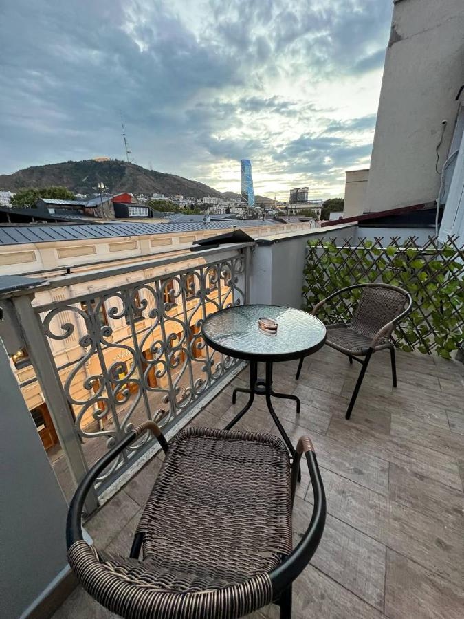 Hotel Grandis 第比利斯 外观 照片