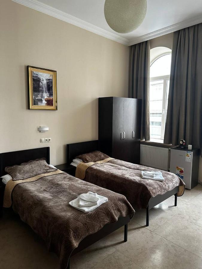 Hotel Grandis 第比利斯 外观 照片