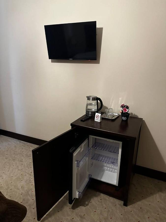 Hotel Grandis 第比利斯 外观 照片